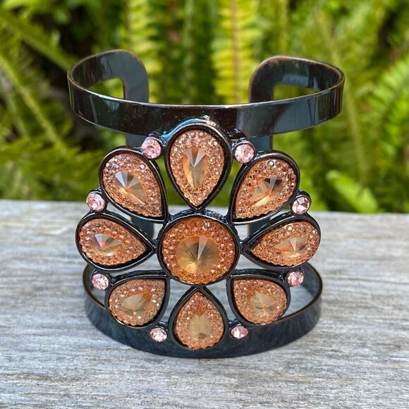 Charming Charlie Bronze/Amber/Pink Rhinestone Adjustable Cuff Bracelet. OS. EUC! - Picture 4 of 4